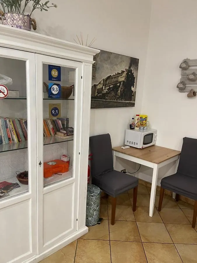 All Suite Colosseo روما شقة