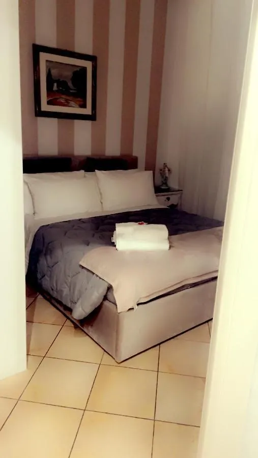 All Suite Colosseo Rom